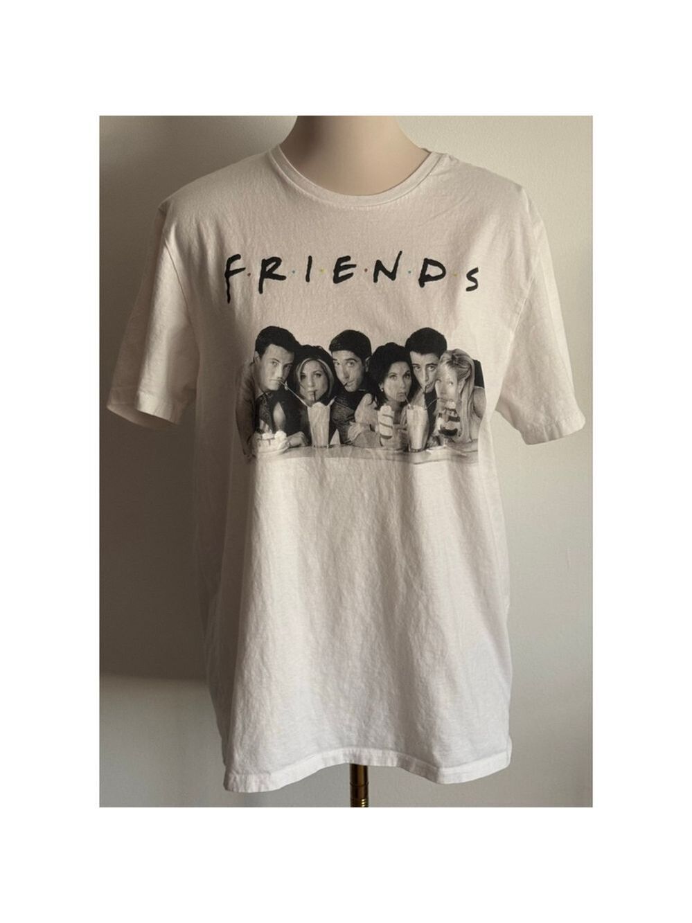 Women's Old Navy Friends Short Sleeve Tee L White Black